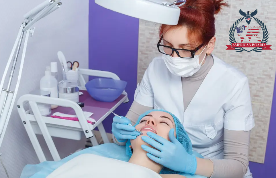 برنامج التدريب على منتجات العناية بالبشرة والمواد الفعالة