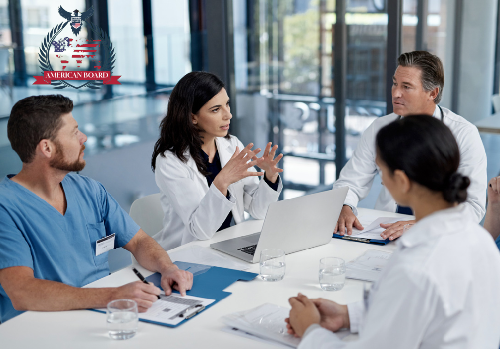 دورة إدارة الأزمات وخطط الطوارئ بالمستشفيات والمنشآت الصحية